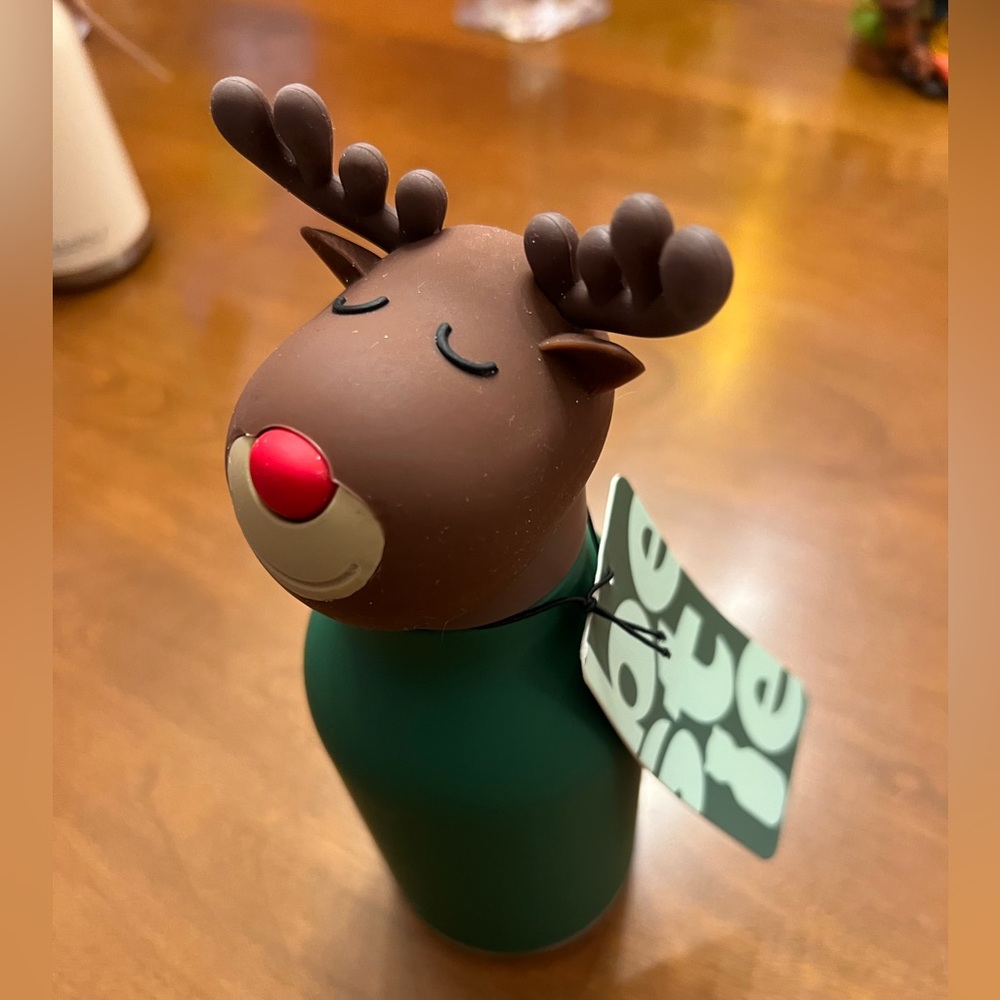 Asobu Reindeer Themed Green stainless steel drink bottle 16oz  NWT